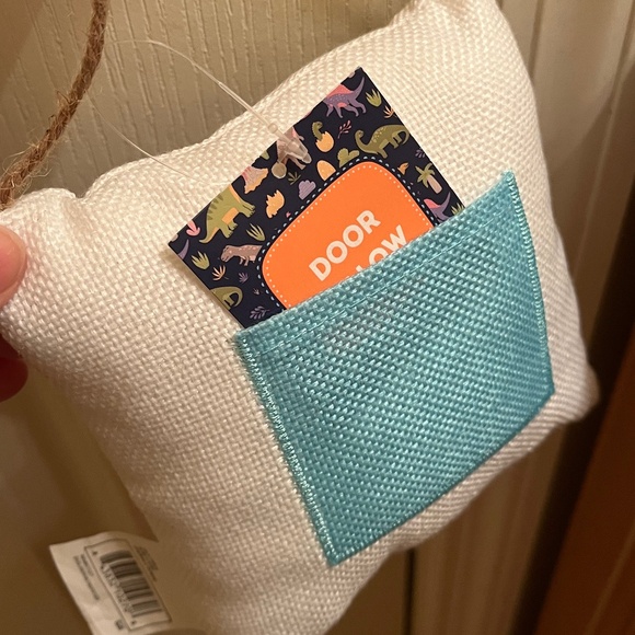 NWT "DINO TOOTH COLLECTION" Pillow Door Hanger, 5.5" x 5.5" - Picture 3 of 5